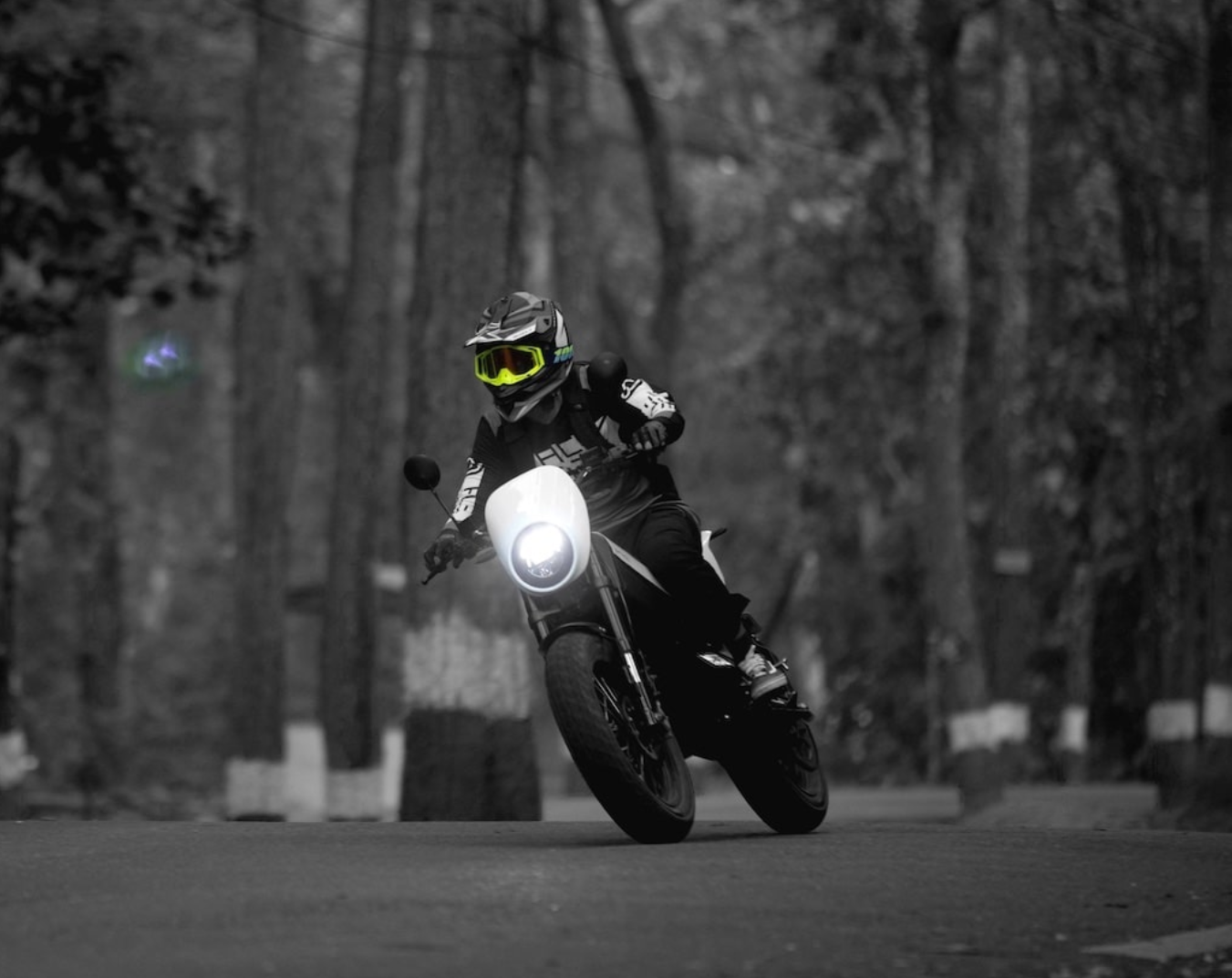 unipaintsolution/yatrimotocycles